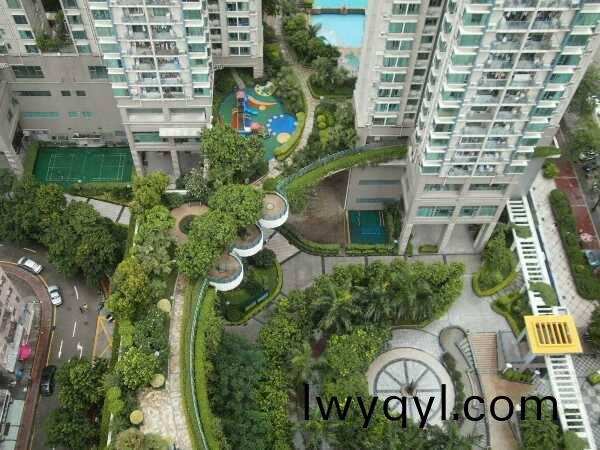 東(dong)方雅(ya)苑(yuan)小(xiao)區(qū)(qu)